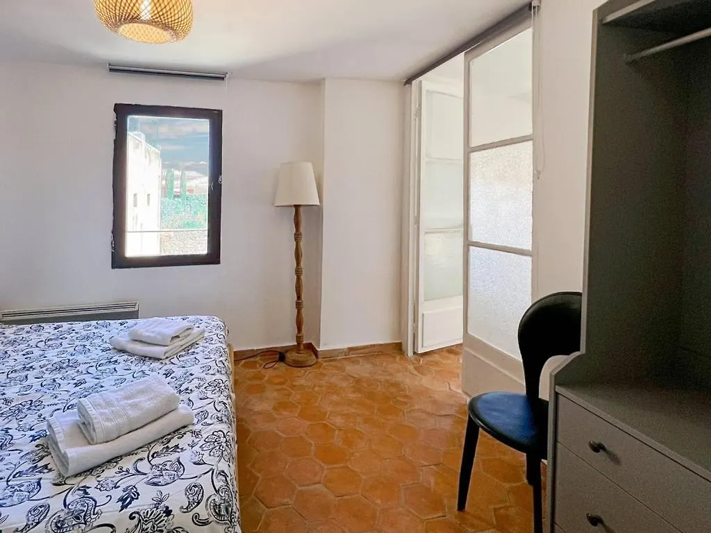 Duplex Centre De Roussillon Avec Climatisation Et Vue Apartment  Roussillon (Vaucluse)